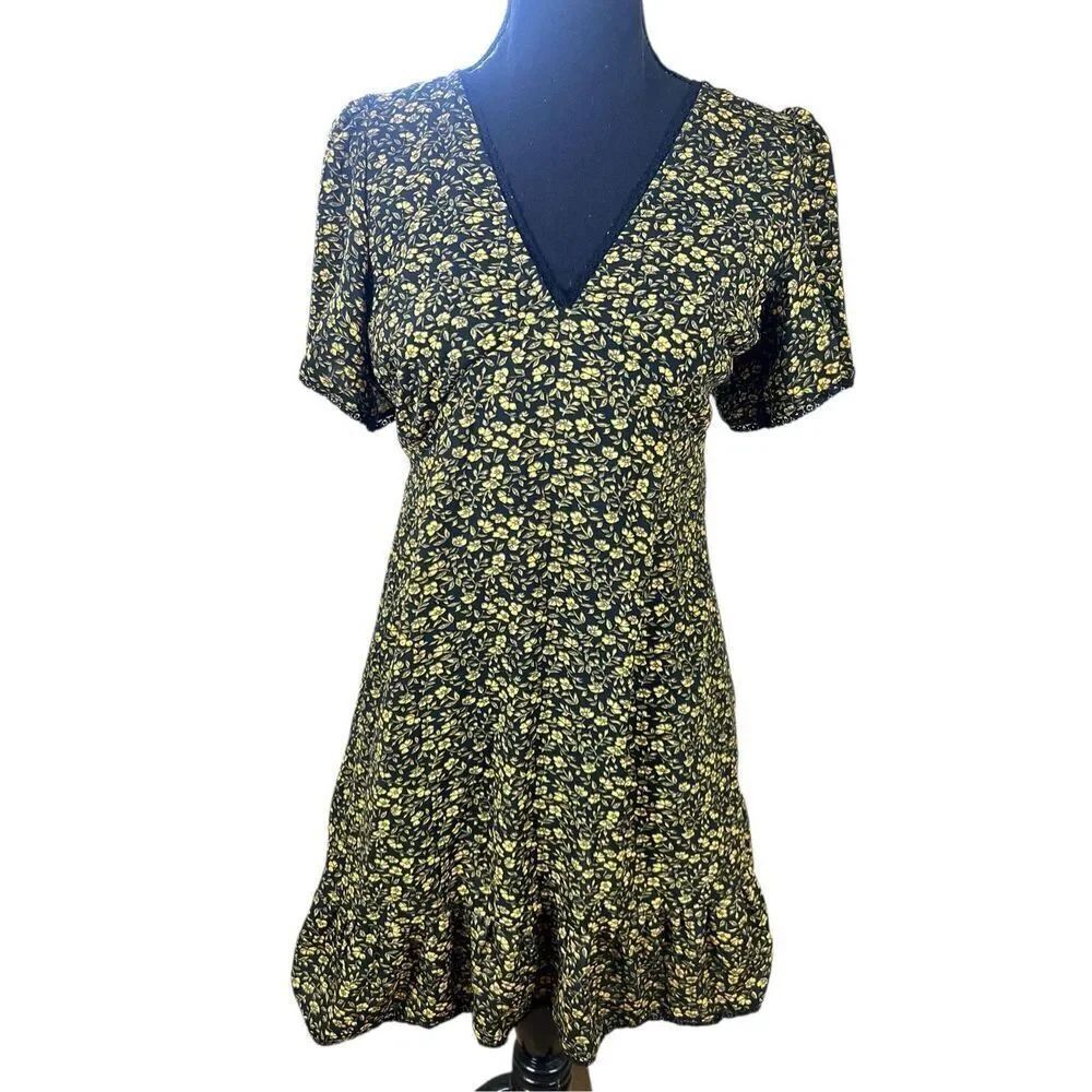 Urban outfitters Medium black yellow ditzy floral mini sundress 90’s dress